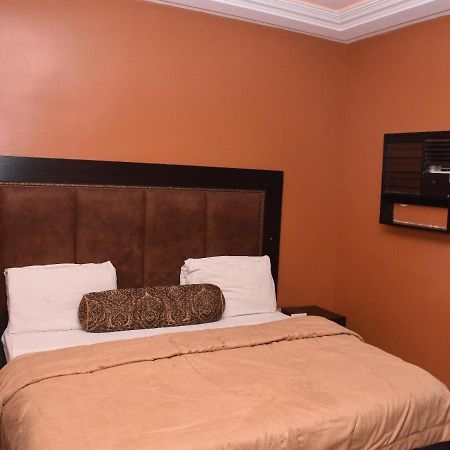 Hard Break Hotel Enugu Exterior foto