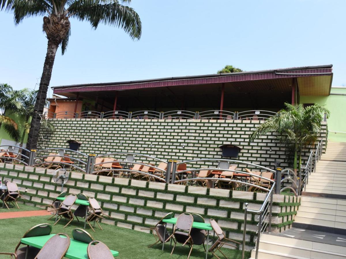 Hard Break Hotel Enugu Exterior foto